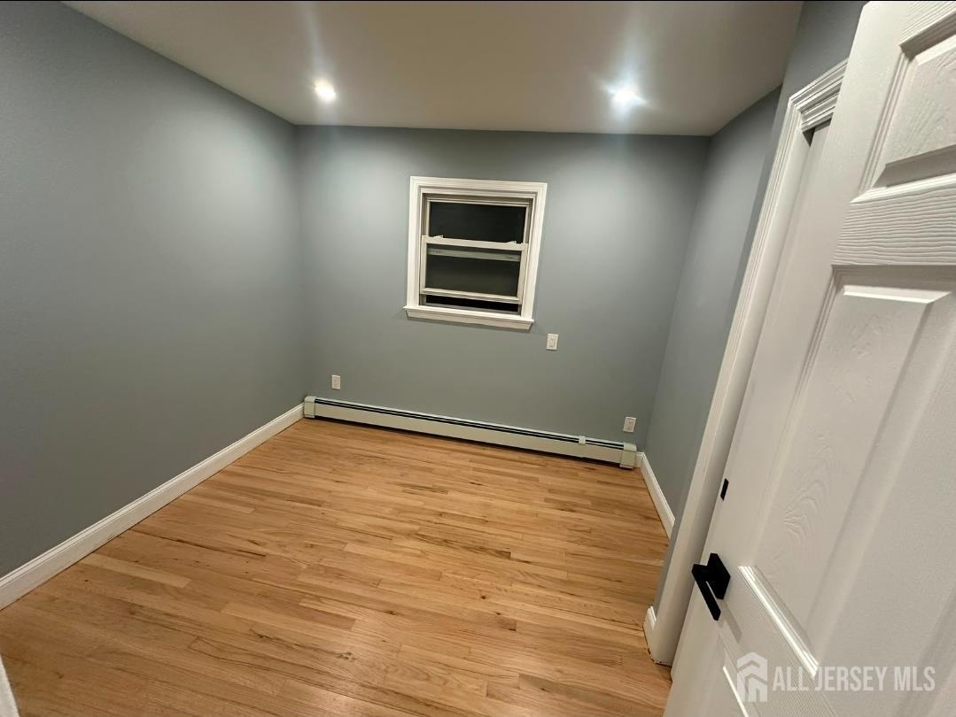 71 Lowell Street Carteret NJ 07008