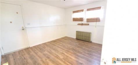 40 Beverly Avenue Franklin NJ 08873