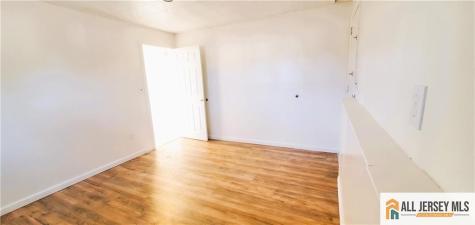 40 Beverly Avenue Franklin NJ 08873