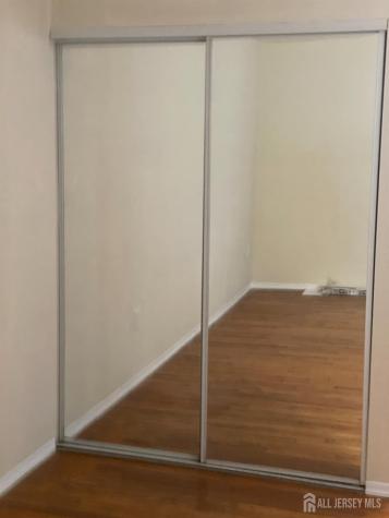 161 Evergreen Road Edison NJ 08837
