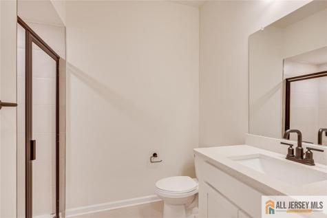 323 Sadie Circle New Brunswick NJ 08901