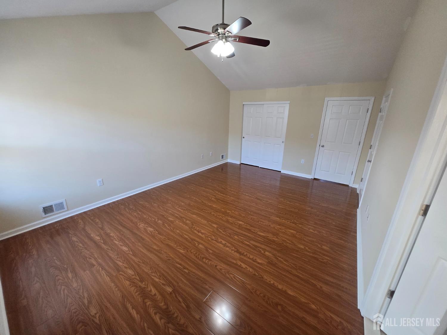 3 Reins Court Franklin NJ 08873