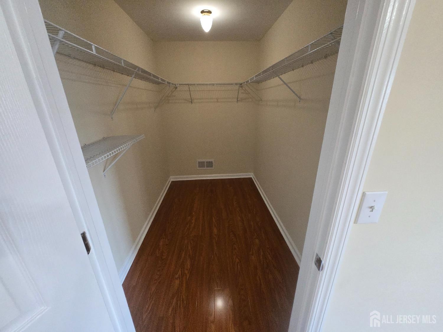 3 Reins Court Franklin NJ 08873