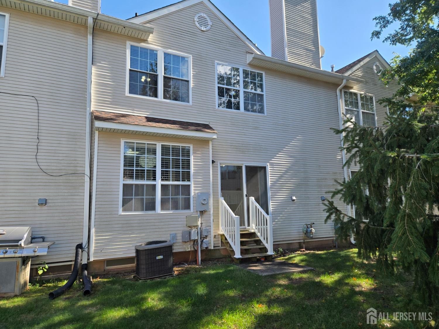 3 Reins Court Franklin NJ 08873