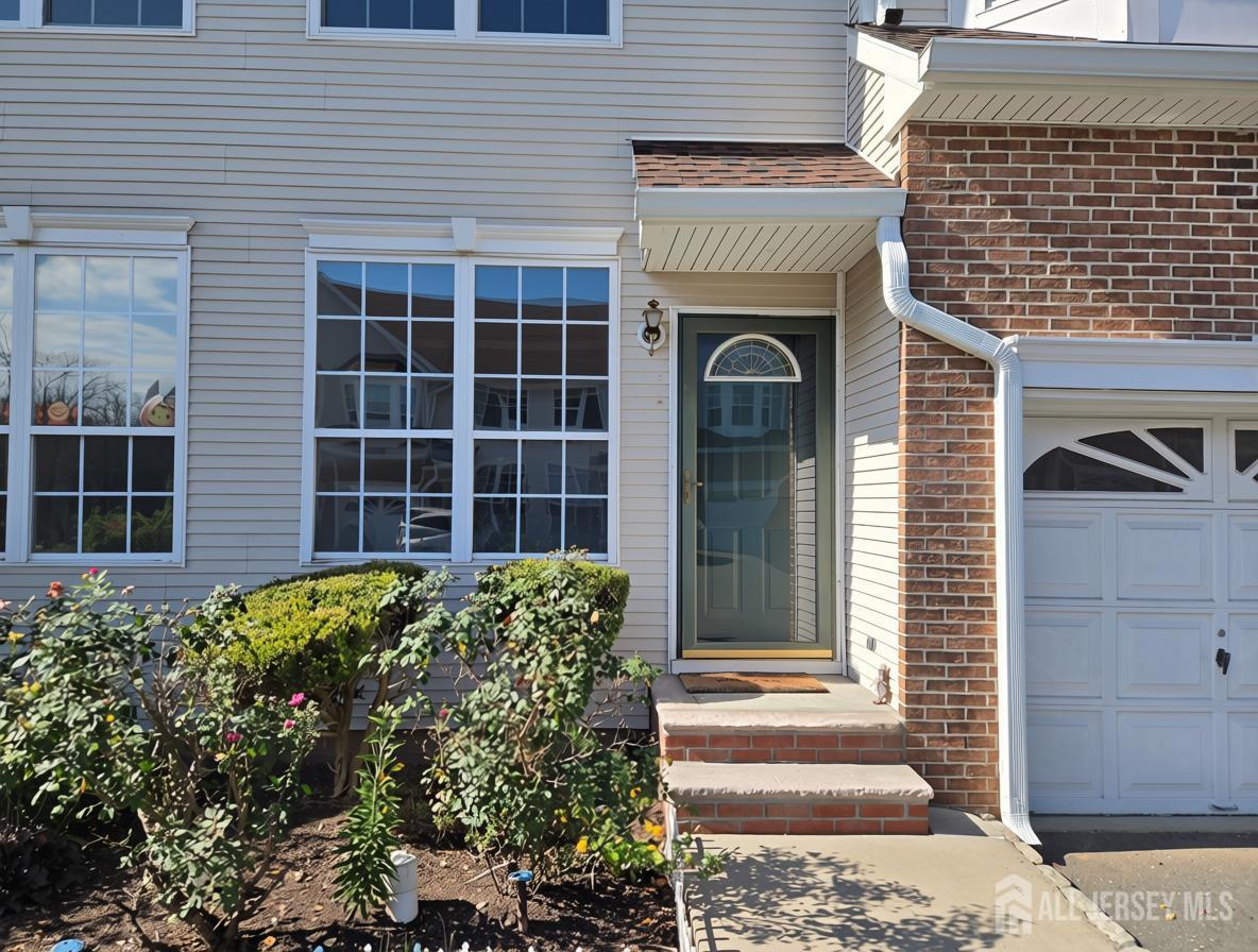 3 Reins Court Franklin NJ 08873