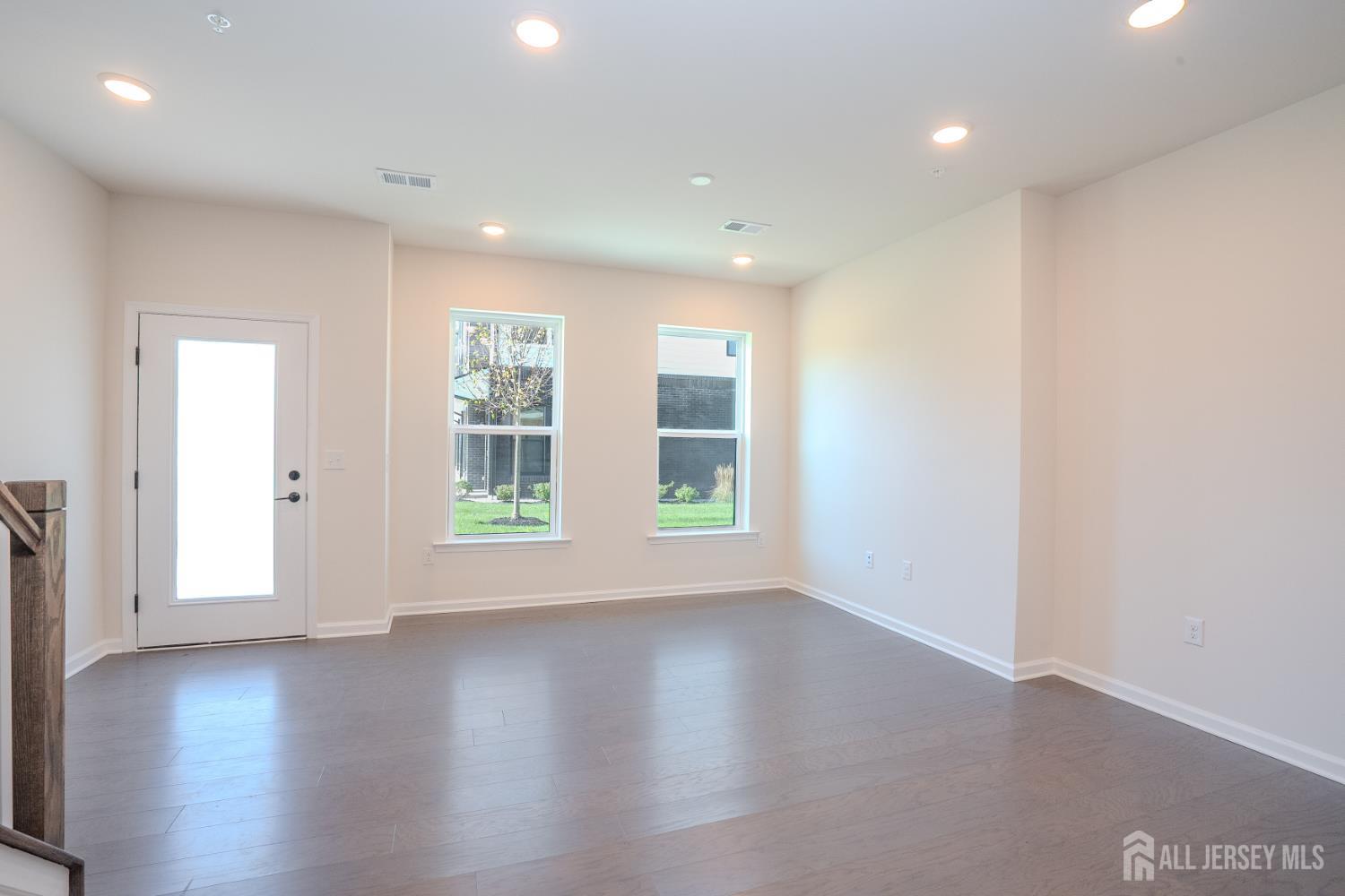 121 Jessie Place New Brunswick NJ 08901