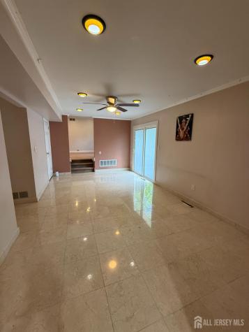 43 Jonathan Drive Edison NJ 08820