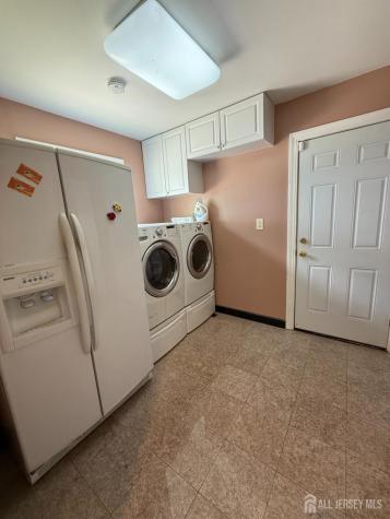 43 Jonathan Drive Edison NJ 08820