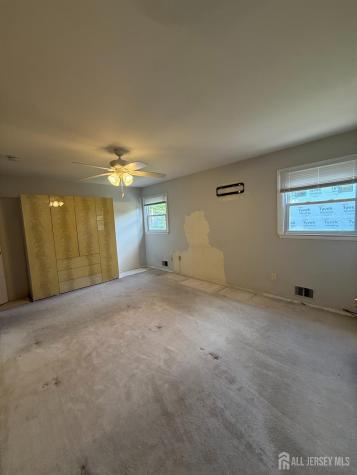 43 Jonathan Drive Edison NJ 08820