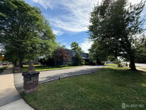 43 Jonathan Drive Edison NJ 08820