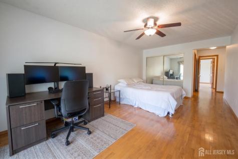 260 Westgate Drive Edison NJ 08820