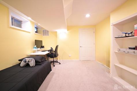 260 Westgate Drive Edison NJ 08820