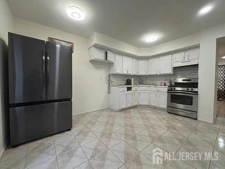 115 Willett Avenue South River NJ 08882