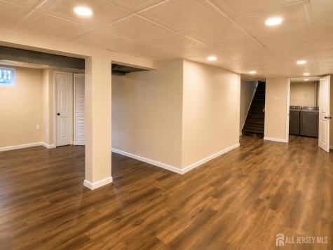 253 Parkview Terrace Middletown NJ 07738