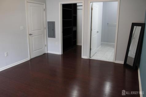 446 Micali Way South Plainfield NJ 07080