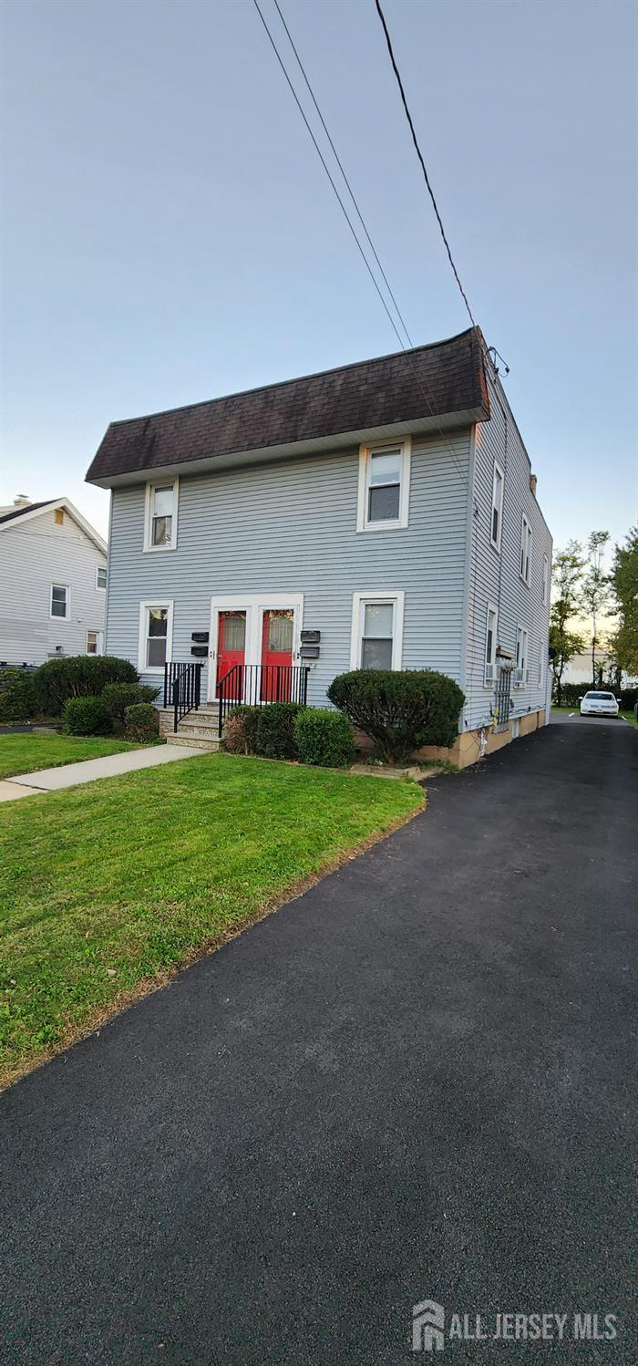 124 Runyon Avenue Middlesex NJ 08846