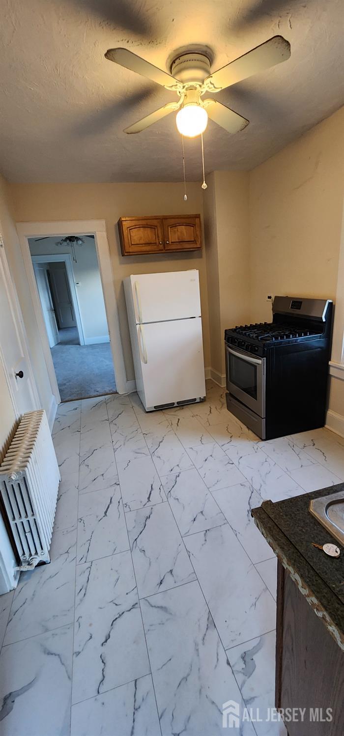 124 Runyon Avenue Middlesex NJ 08846