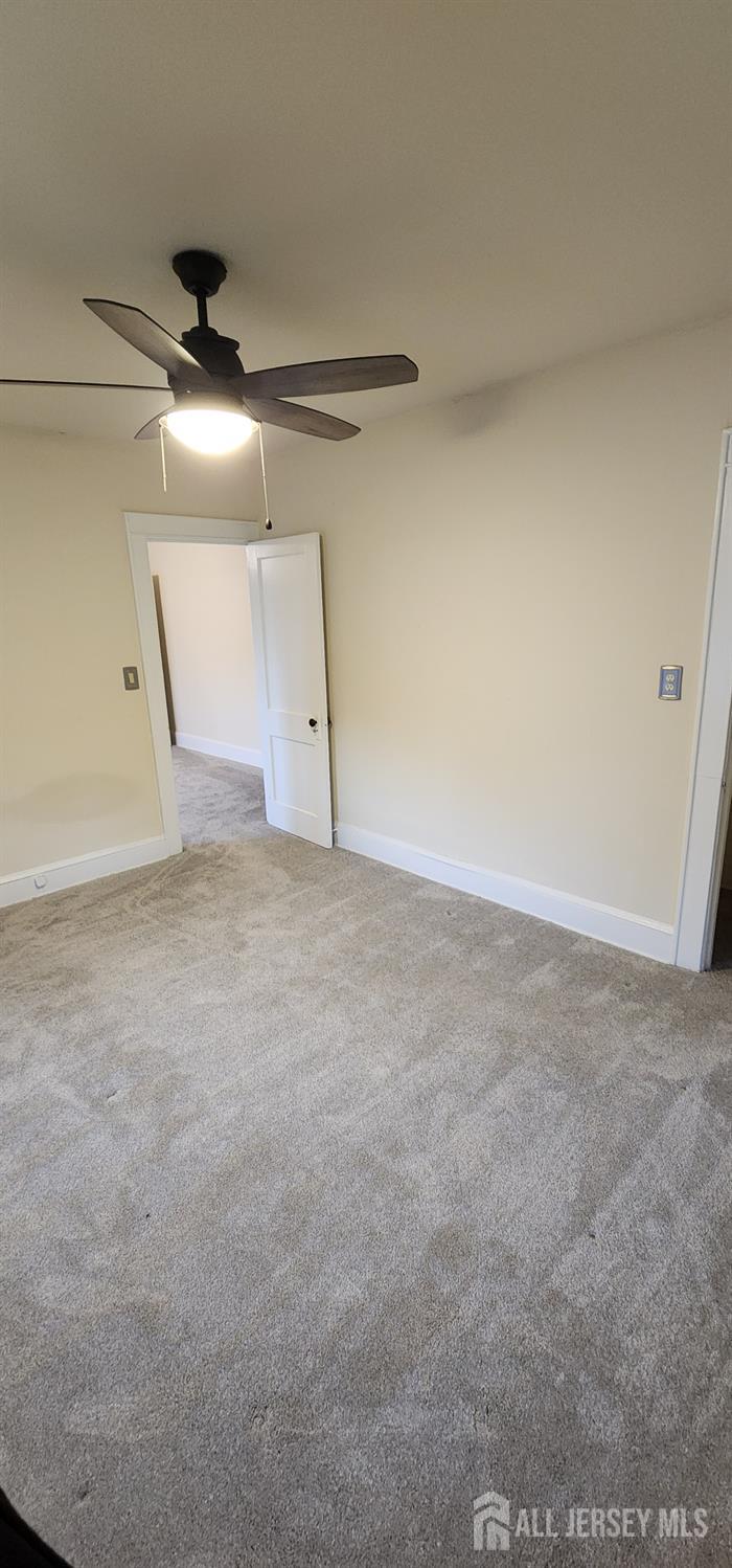 124 Runyon Avenue Middlesex NJ 08846