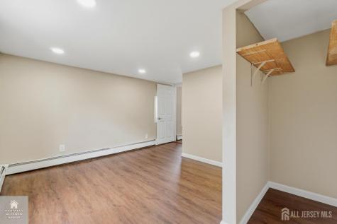 1648 Essex Street Rahway NJ 07065