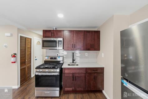 1648 Essex Street Rahway NJ 07065