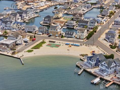 473 Tamiami Drive Lavallette NJ 08735