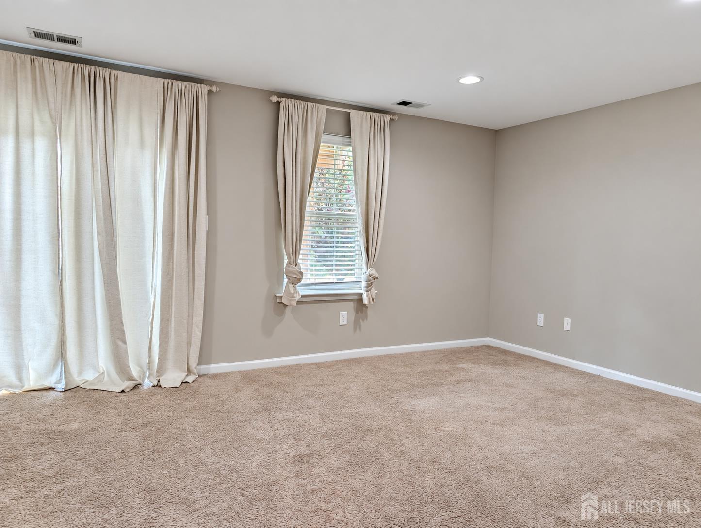 1607 Hights Farm Road Monroe NJ 08831