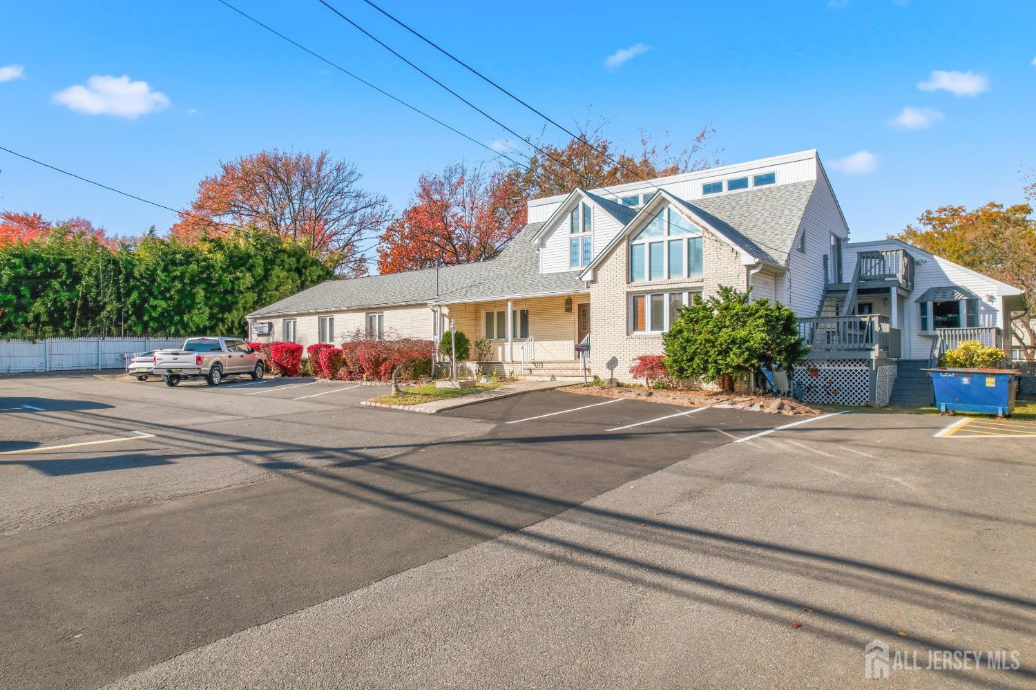 1818 Oak Tree Road Edison NJ 08820