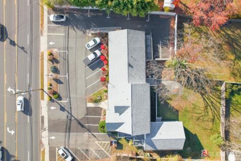 1818 Oak Tree Road Edison NJ 08820