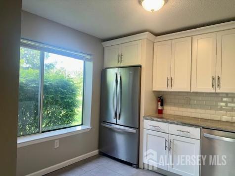 3 Farnham Square Parlin NJ 08859
