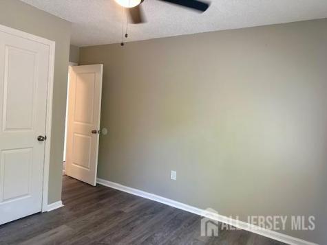3 Farnham Square Parlin NJ 08859