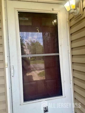 3 Farnham Square Parlin NJ 08859