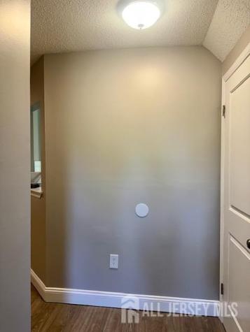3 Farnham Square Parlin NJ 08859