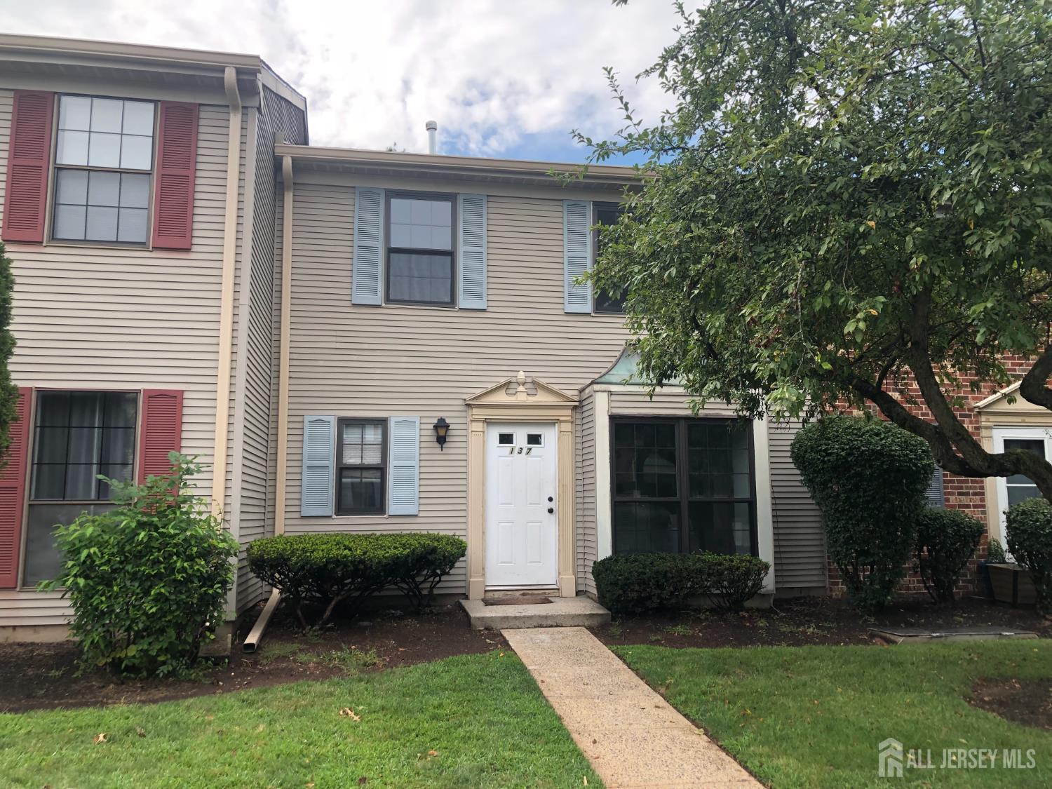137 Abbot Court Piscataway NJ 08854