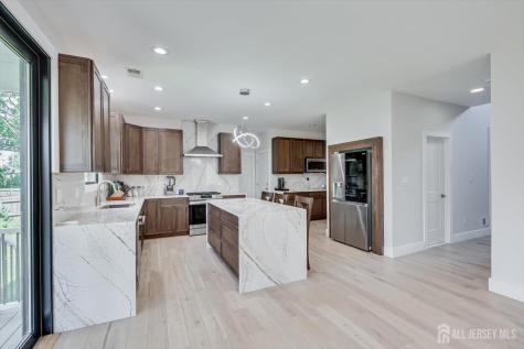 145 Center Street Metuchen NJ 08840