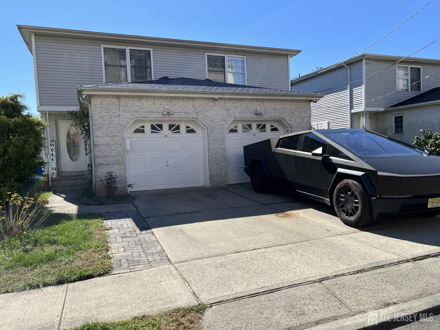 37 Beverly Street Carteret NJ 07008