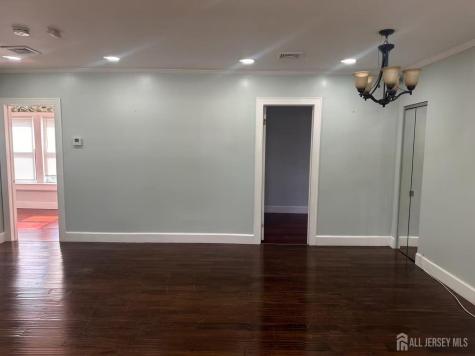 122 South Lincoln Avenue Middlesex NJ 08846