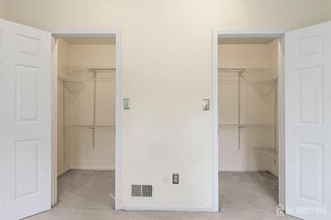 7 Finch Court Berkeley Heights NJ 07922