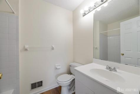 7 Finch Court Berkeley Heights NJ 07922