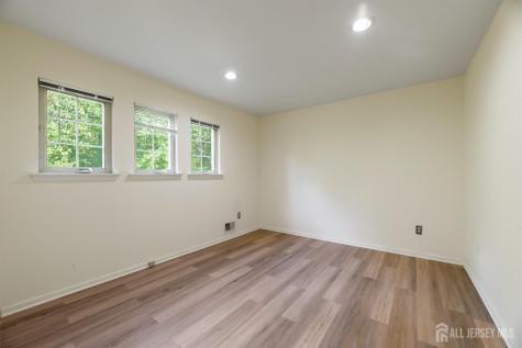 7 Finch Court Berkeley Heights NJ 07922