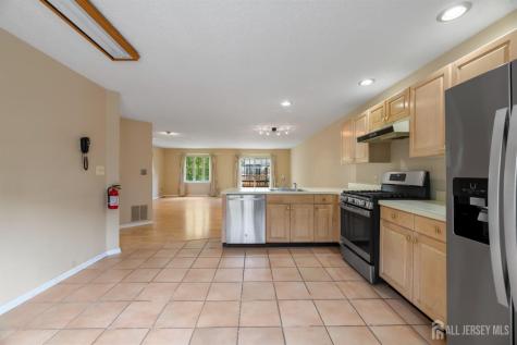 7 Finch Court Berkeley Heights NJ 07922
