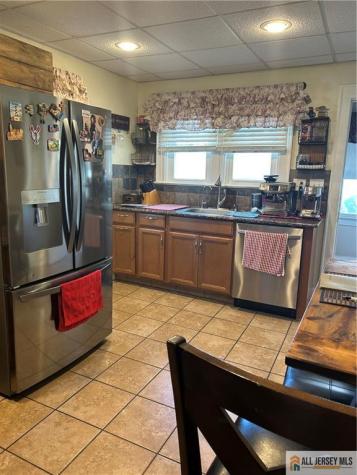 66 E Camplain Road Manville NJ 08835