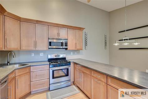 268 Kempsey Drive North Brunswick NJ 08902