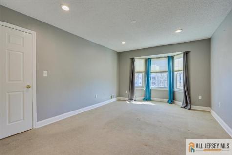268 Kempsey Drive North Brunswick NJ 08902