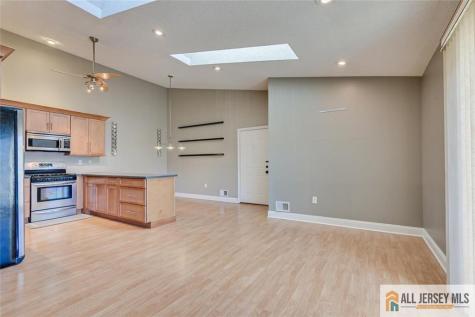 268 Kempsey Drive North Brunswick NJ 08902