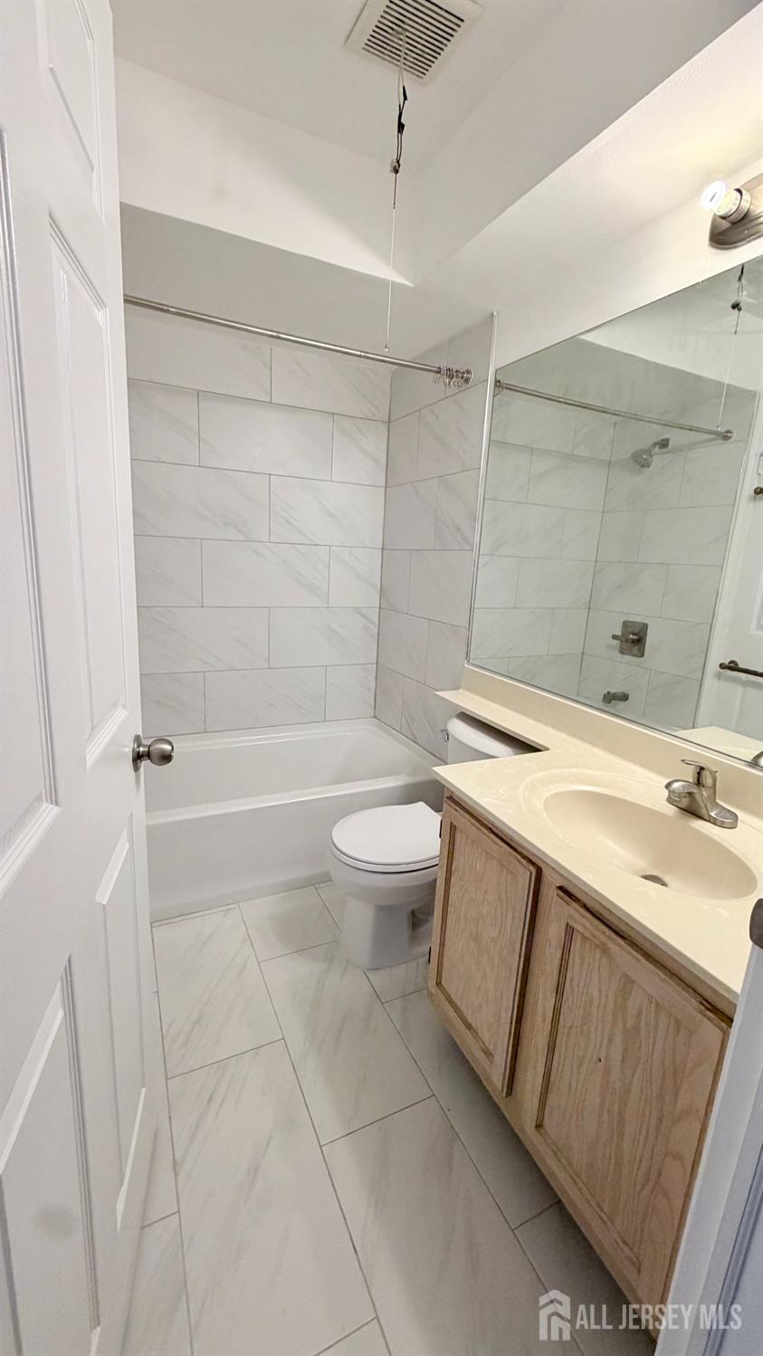 1133 Waterford Drive Edison NJ 08817