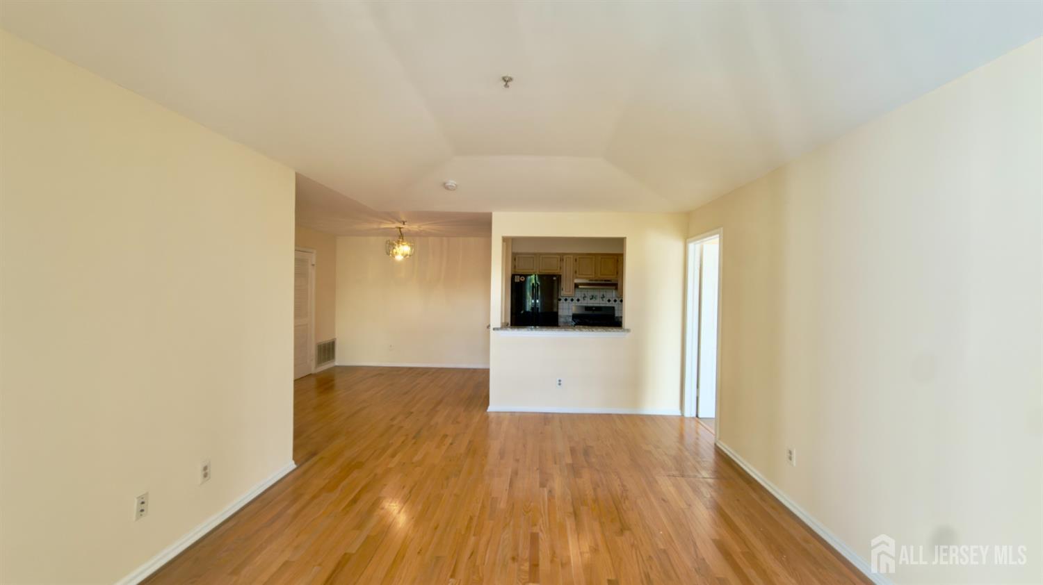 1133 Waterford Drive Edison NJ 08817