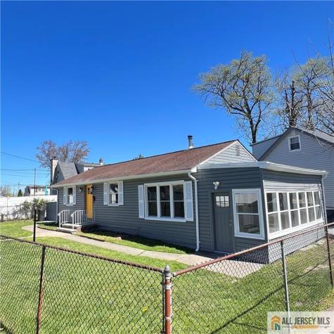 10 Lake Avenue Old Bridge NJ 07735