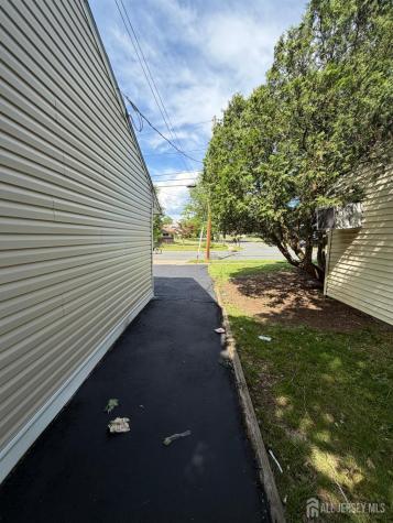 12 Stony Road Edison NJ 08817