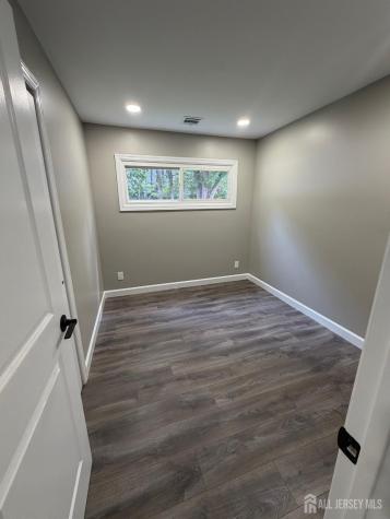 12 Stony Road Edison NJ 08817
