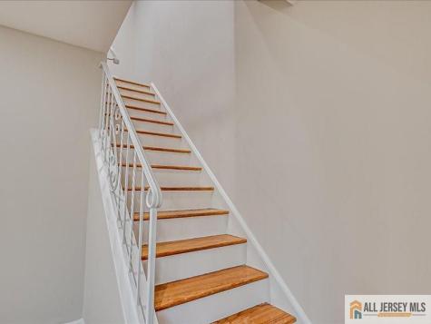11 Hyde Avenue Iselin NJ 08830